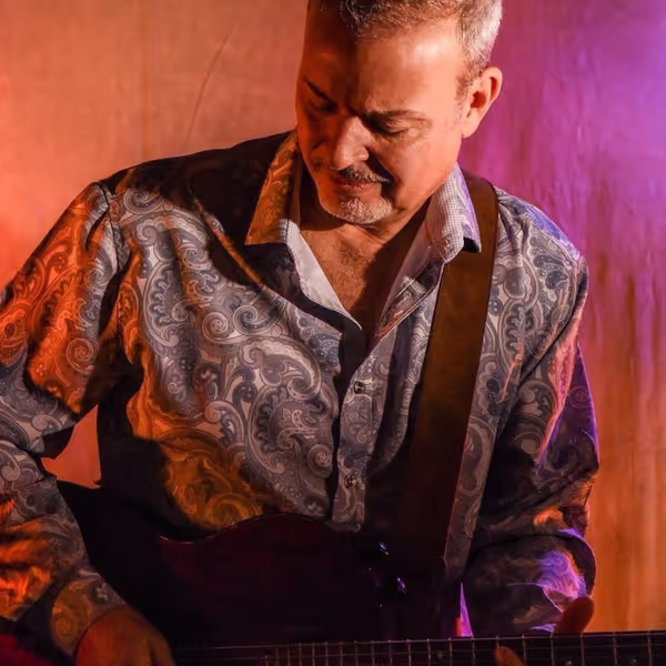 Live Music with Sol Knopf (12/19/25@ 4:30pm)